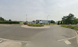 Garage  125 m² à vendre à Chartres (28000)