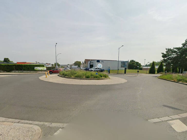 Lot de 10 parkings à Chartres avec frais de notaire offerts — photo 1