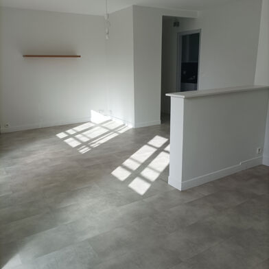 Appartement 4 pièces 1200 €