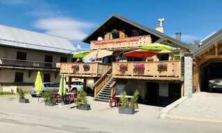 Immeuble  231 m² à vendre à Albiez-Montrond (73300)