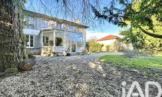 Maison 14 Pièces 320 m² à vendre à Courtisols (51460)