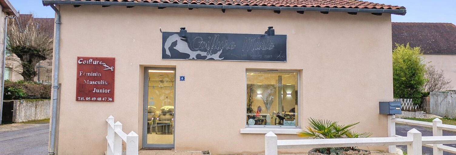 Commerce  52 m² à vendre à Persac (86320)