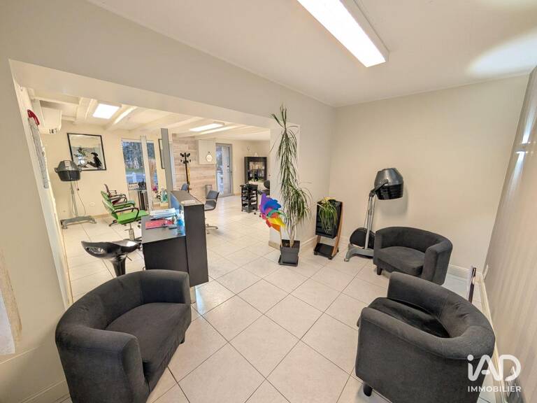 Vente Boutique/Local commercial 52 m&sup2; — photo 1