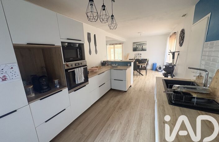 Vente Maison de ville 4 pièces — photo 2