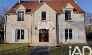 Maison 7 Pièces 207 m² à vendre à Lamorlaye (60260)