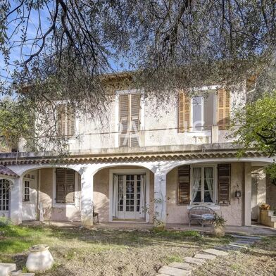 Maison 4 pièces 599000 €