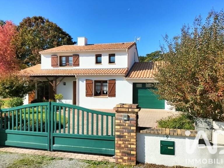 Vente Maison traditionnelle 6 pièces — photo 1