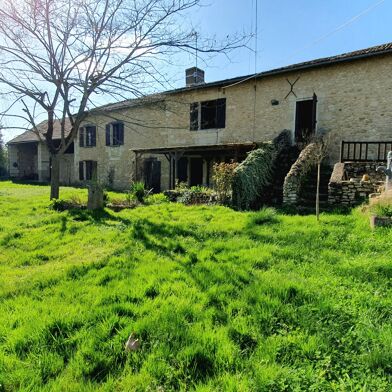 Maison 7 pièces 240000 €