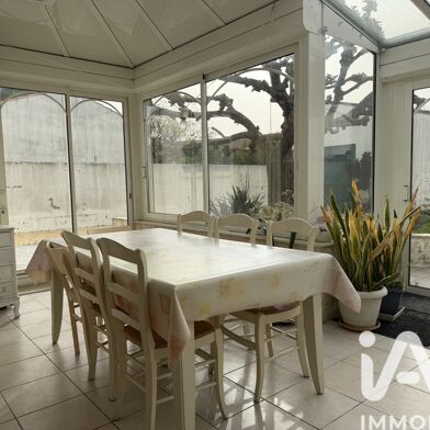 Maison 5 pièces 935550 €