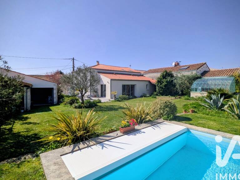 Vente Maison/villa 6 pièces — photo 1