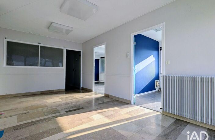 Vente Bureaux 86 m&sup2; — photo 3