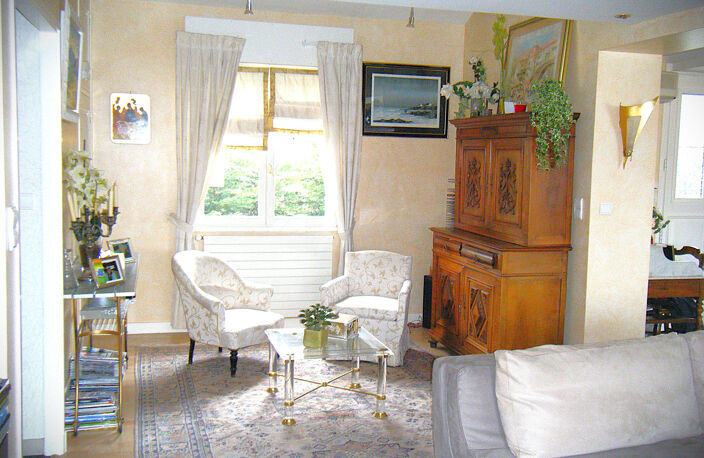 Villa - Standing et garages - Ceyrat — photo 4