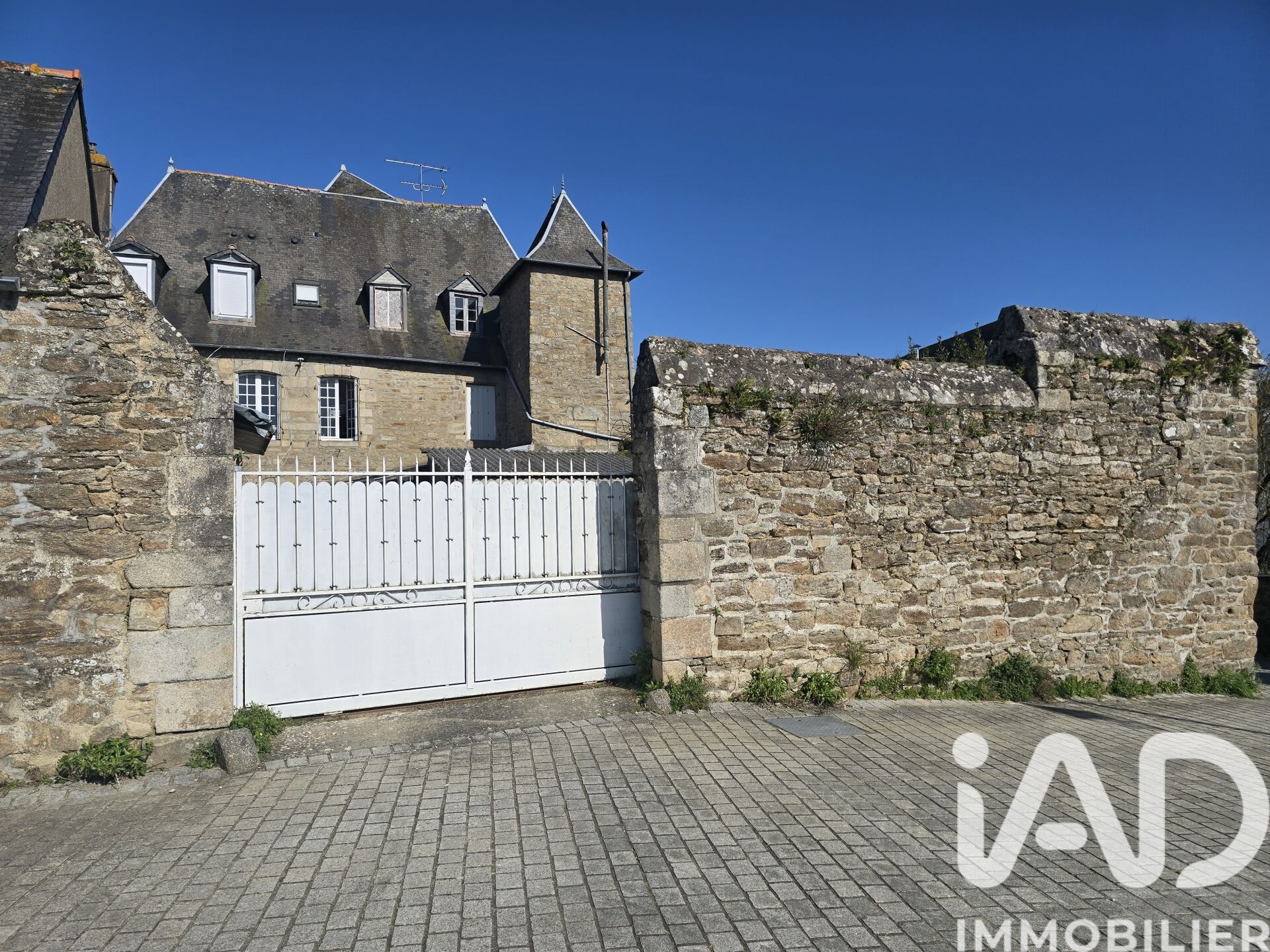 Vente Immeuble 289 m² - Photo 3