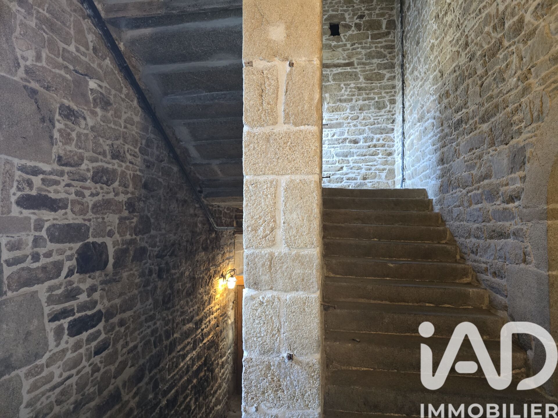 Vente Immeuble 289 m² - Photo 5