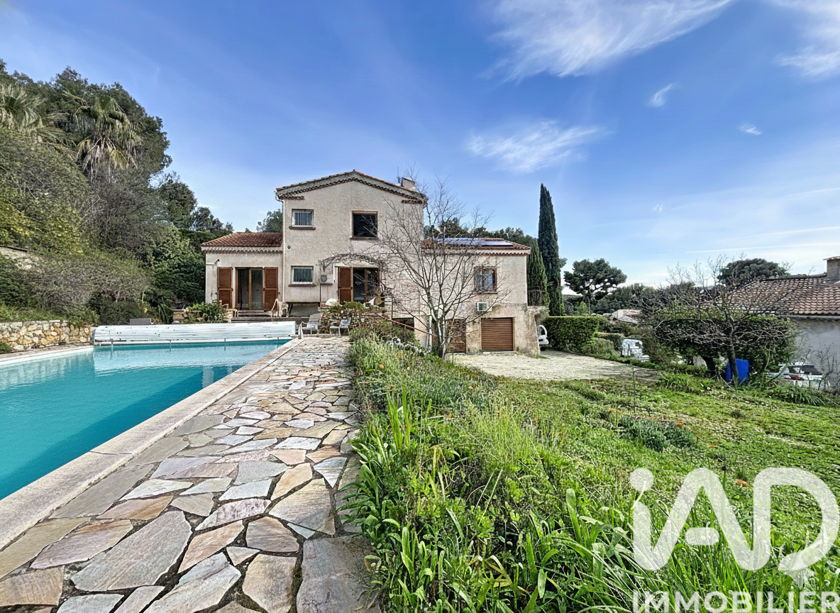 Martigues - 170m² - 7p. - 6ch.