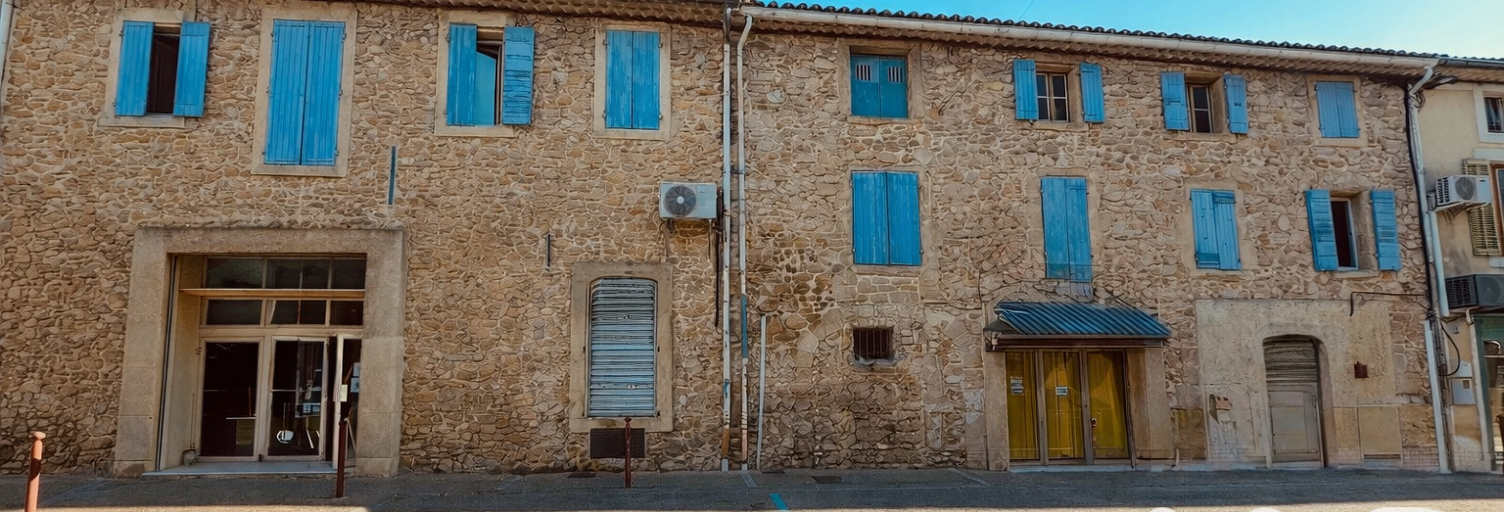 Immeuble   m² à vendre à Jonquières (84150)