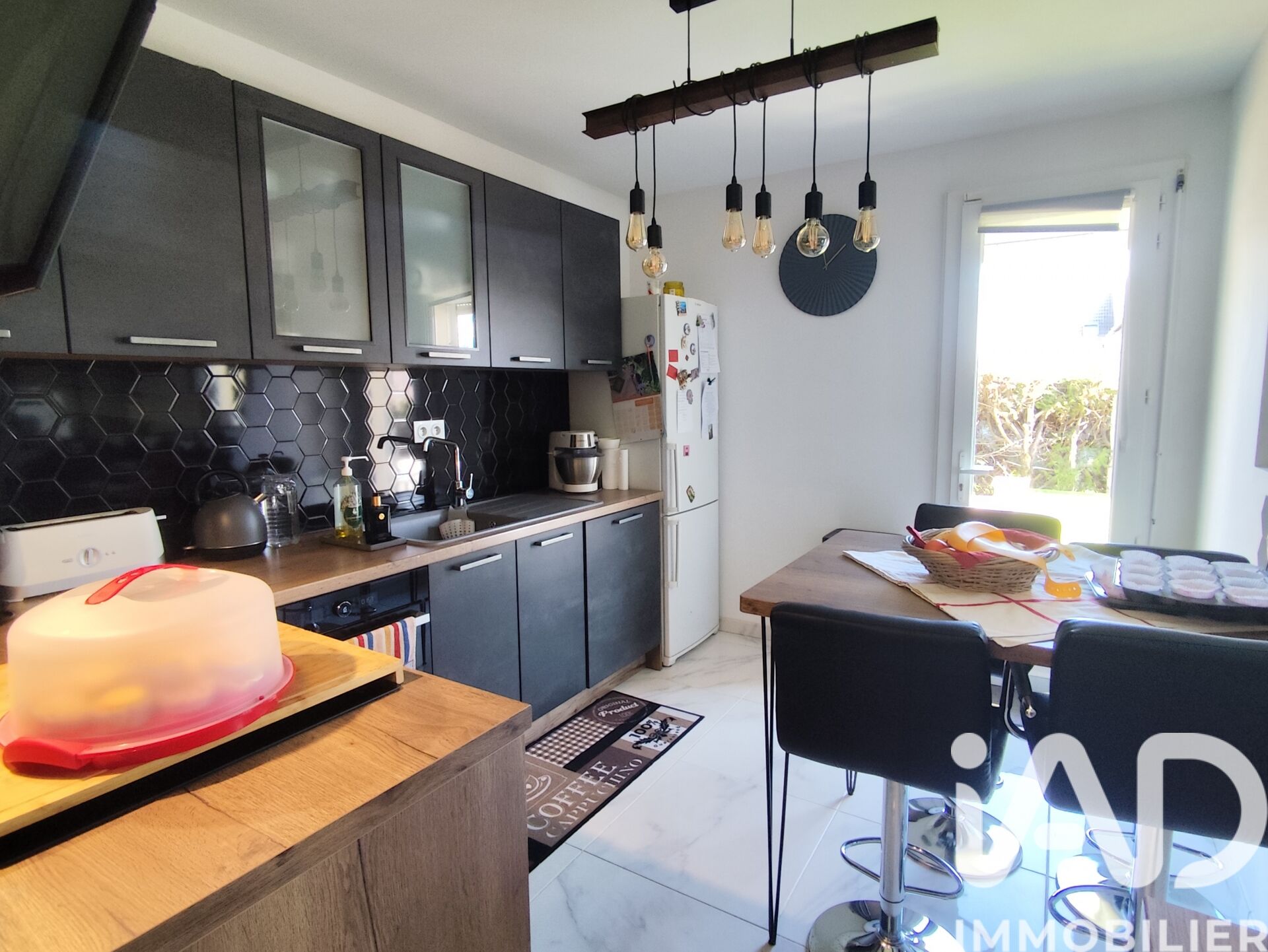 Fleury-Les-Aubrais - 94m² - 4p. - 3ch.