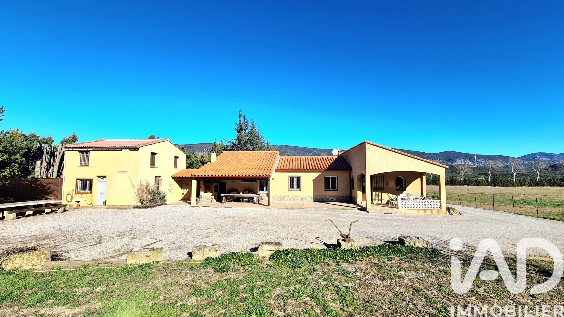 Caudies-De-Fenouilledes - 172m² - 4p. - 3ch.