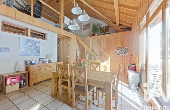 Vente Maison/villa 10 pièces — photo 2