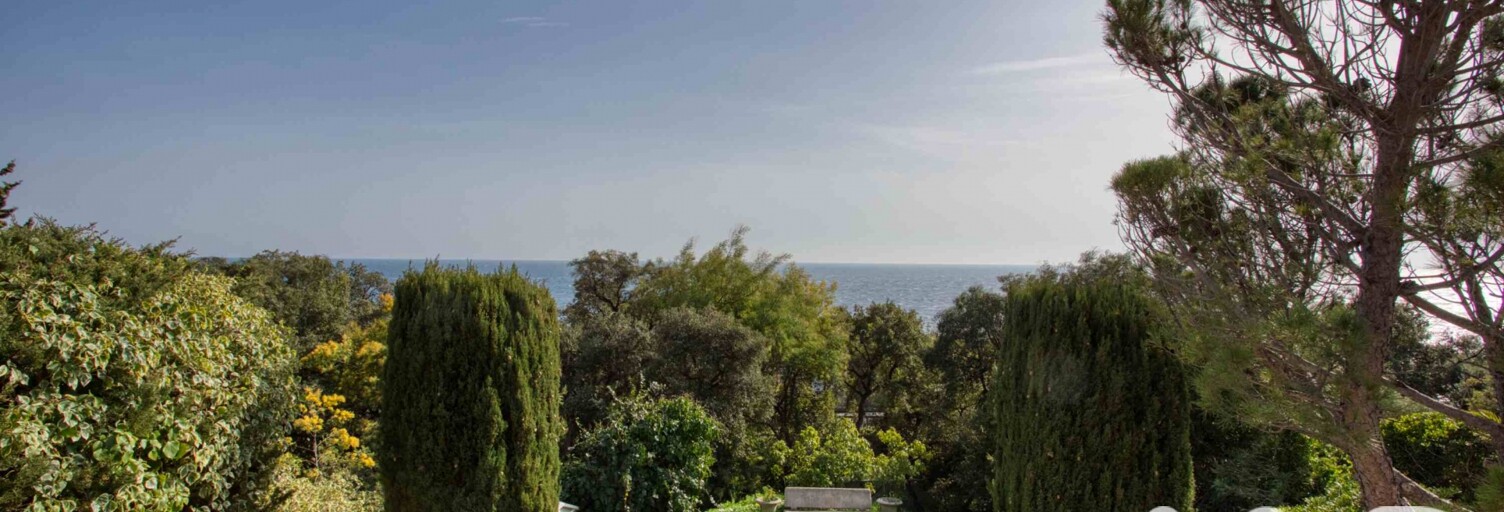 Maison 4 Pièces 158 m² à vendre à Saint-Raphaël (83530)