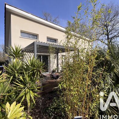 Maison 5 pièces 306000 €