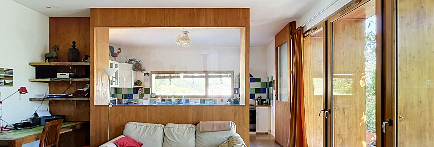 Maison 5 Pièces 106 m² à vendre à Meyreuil (13590)
