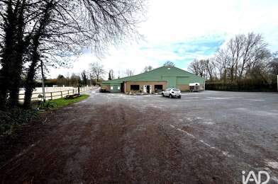 Commerce  760000 €