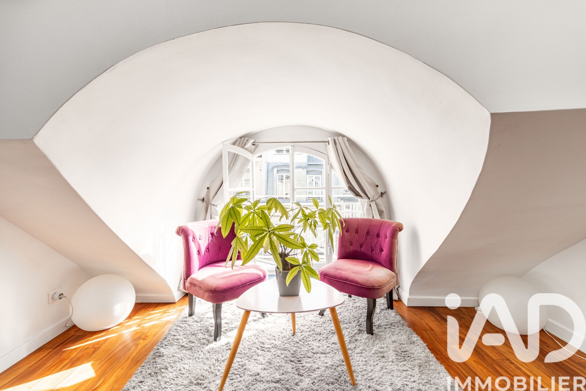 Paris 2e - 38m² - 2p. - 1ch.