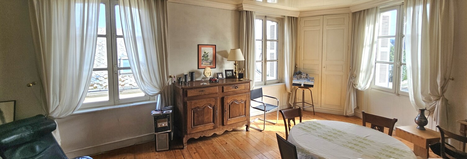 Immeuble  155 m² à vendre à Monnaie (37380)