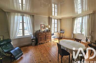 Immeuble  236500 €