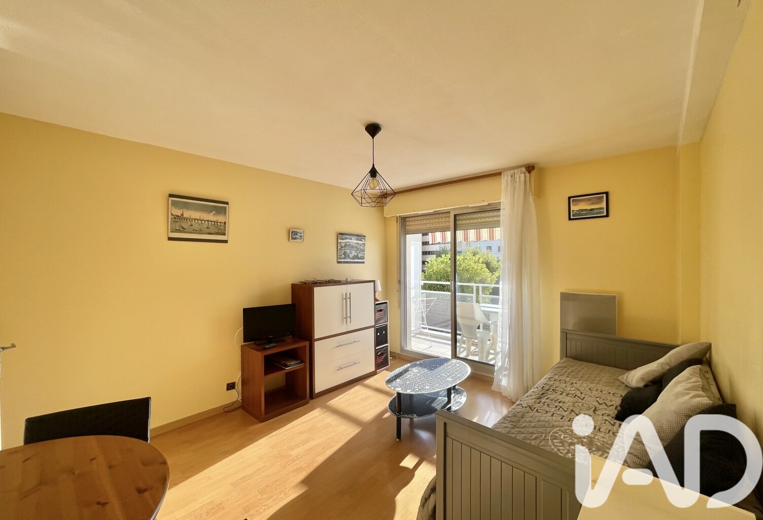 Vente Studio 1 pièce — photo 1