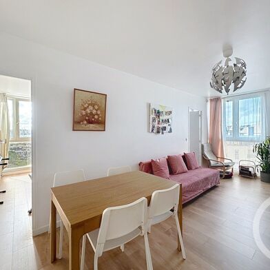 Appartement 4 pièces 227000 €