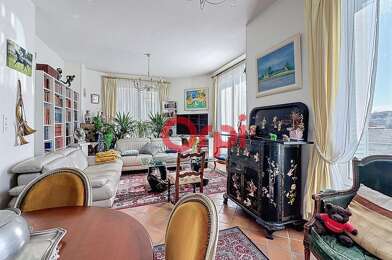 Appartement 4 pièces 315000 €