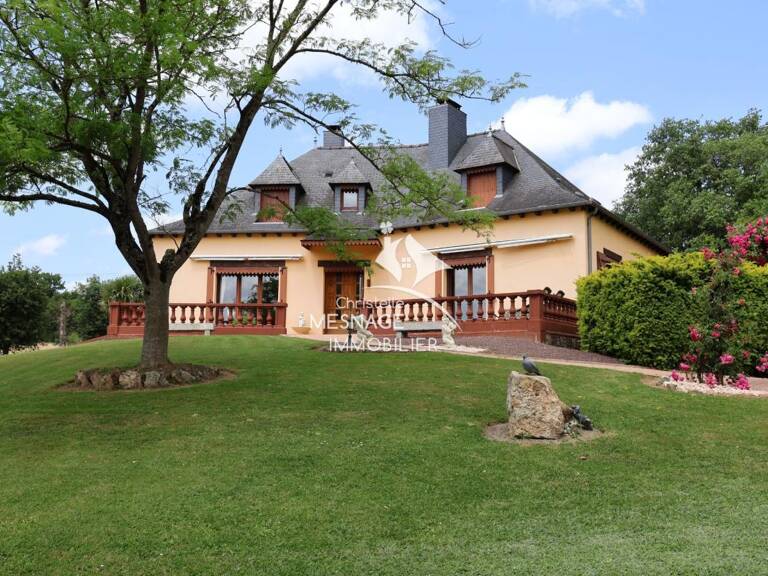 À vendre chez Christelle Mesnage Immobilier. À 25 MINUTES D — photo 1
