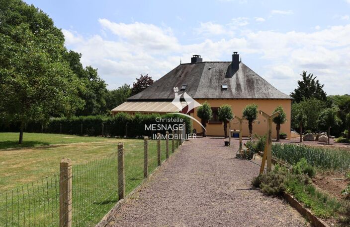 À vendre chez Christelle Mesnage Immobilier. À 25 MINUTES D — photo 3