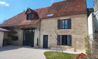 Maison 8 Pièces 220 m² à vendre à Desnes (39140)