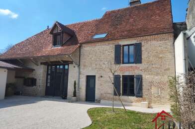 Maison 8 pièces 385000 €