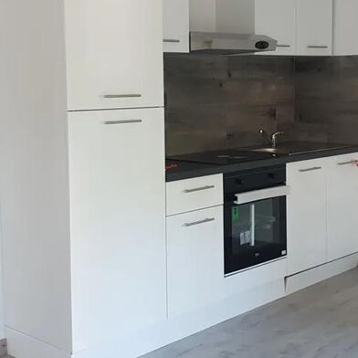 Appartement 2 pièces 875 €