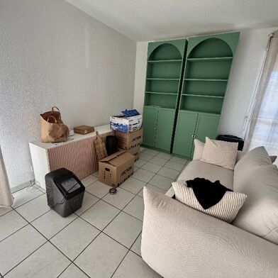 Appartement 2 pièces 770 €
