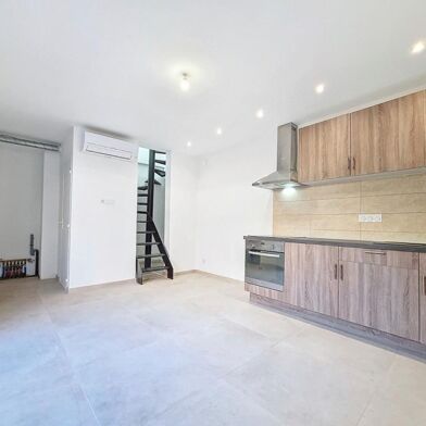 Appartement 2 pièces 702 €