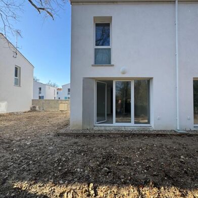 Maison 3 pièces 215000 €