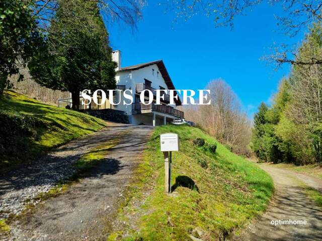 Albussac- Beynat -Grande maison sur 3000 m2 terrain — photo du bien