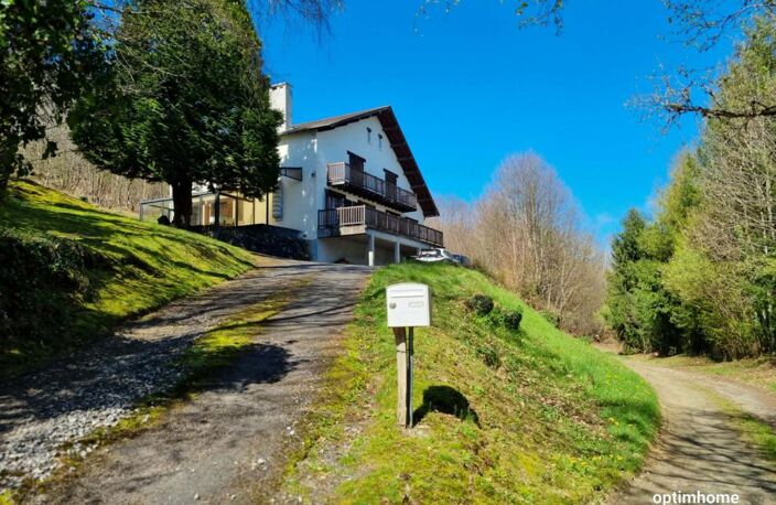 Albussac- Beynat -Grande maison sur 3000 m2 terrain — photo 2