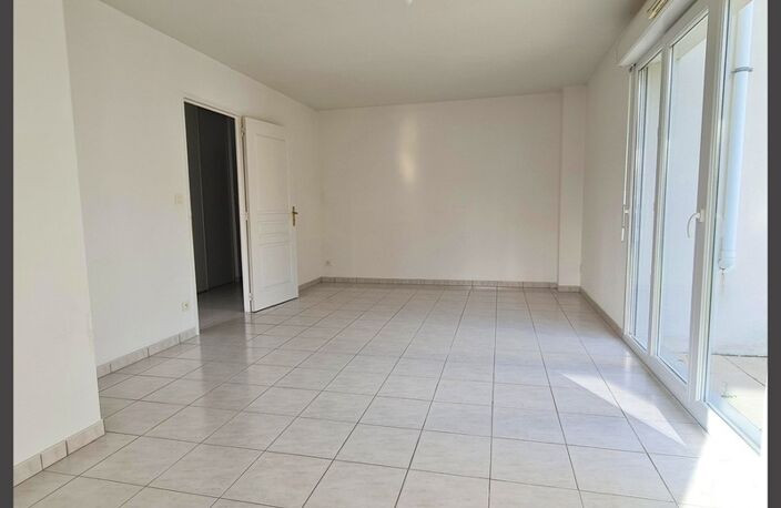 St Seurin sur l'isle - Appartement 69 m² 2 chambres+ jardin- possibilité vente à terme — photo 4