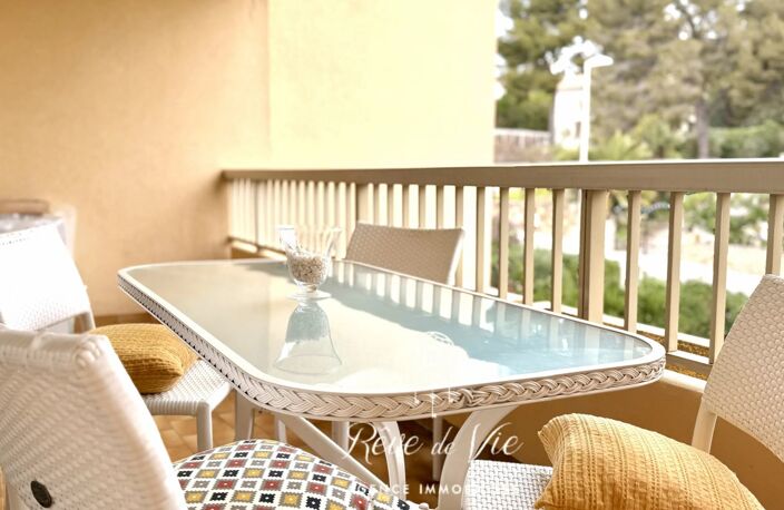 JOLI 2 PIÈCES AVEC TERRASSE PROCHE DE LA PLAGE — photo 2