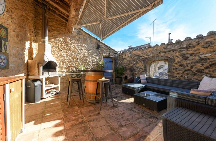 Demeure de village du XVIIIe de 190 m² avec toit terrasse — photo 3