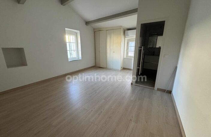 Immeuble à SAINT REMY DE PROVENCE — photo 3