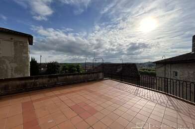 Appartement 3 pièces 700 €