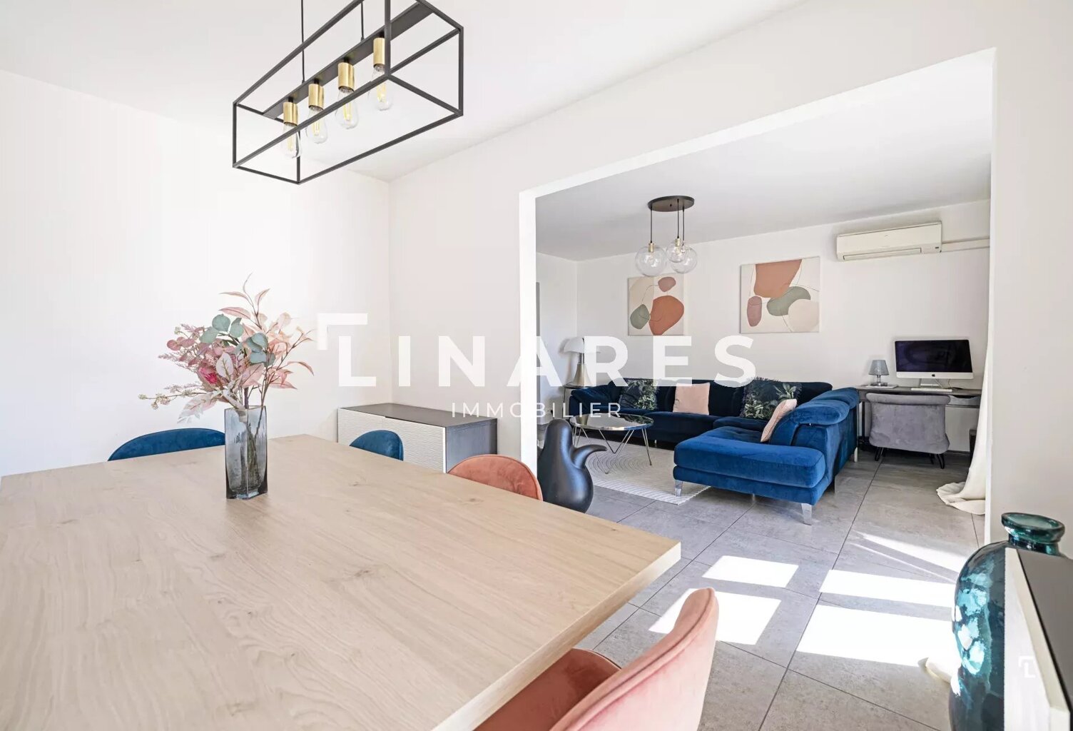 VENDOME LIFE - Appartement T5 de 94 m2 - balcons - 13012 — photo 1