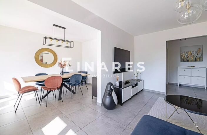 VENDOME LIFE - Appartement T5 de 94 m2 - balcons - 13012 — photo 3